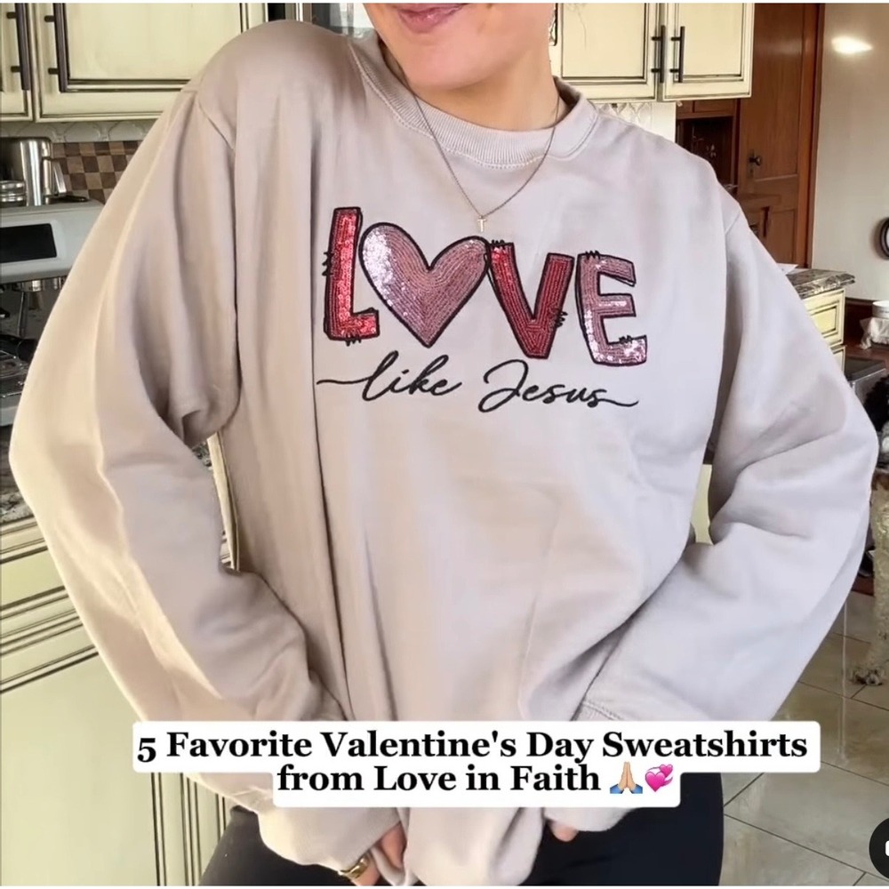 Love in Faith Womens LOVE Like Jesus Sequin Sweatshirt XL